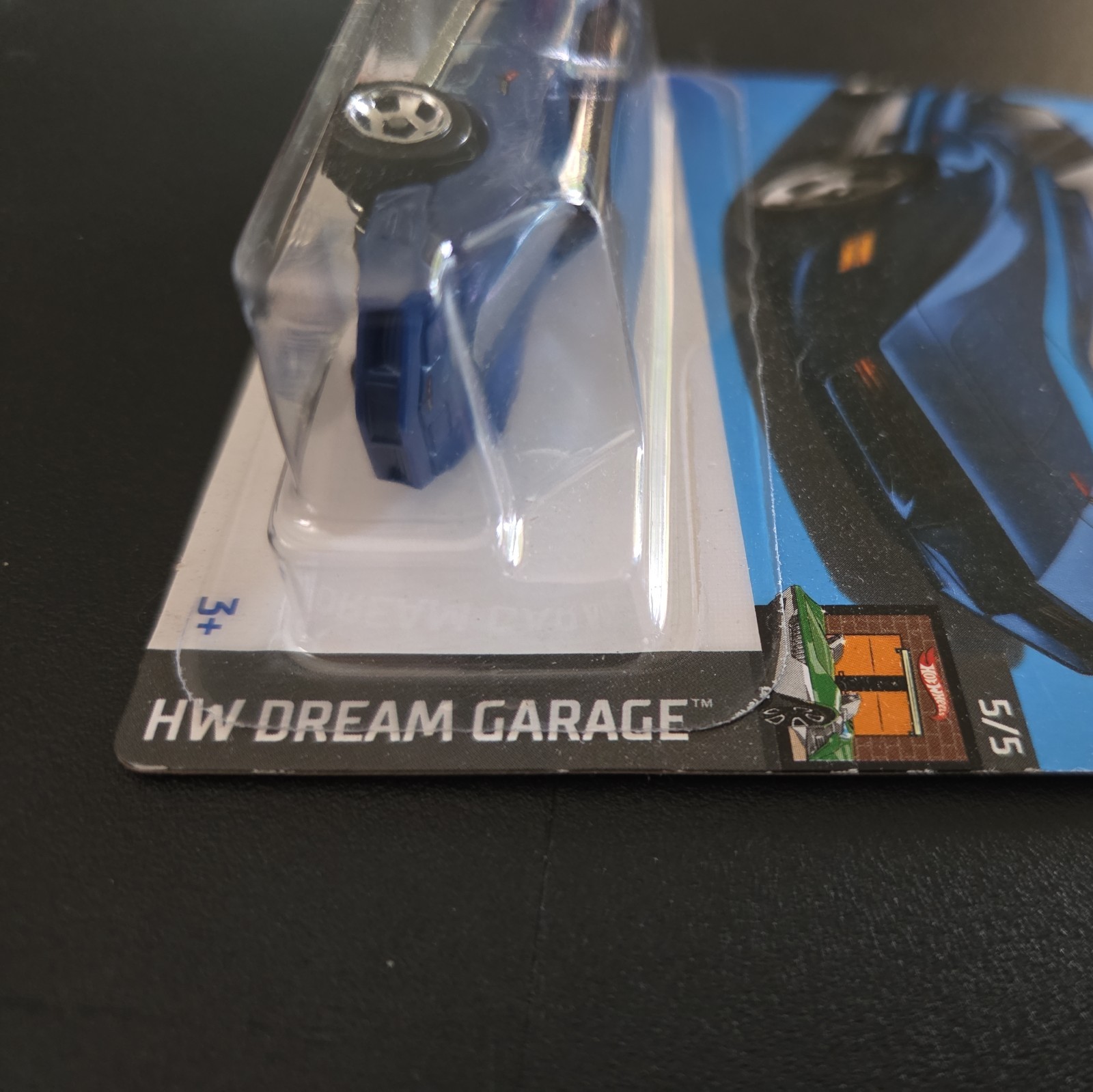 Corvette Stingray Blue Hot Wheels Dream Garage 5/5 New In Unopened Package