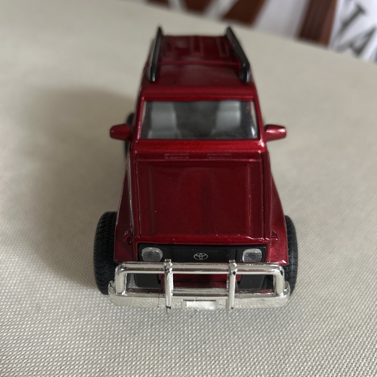 Toyota Land Cruiser Red DP5010 Diecast Model