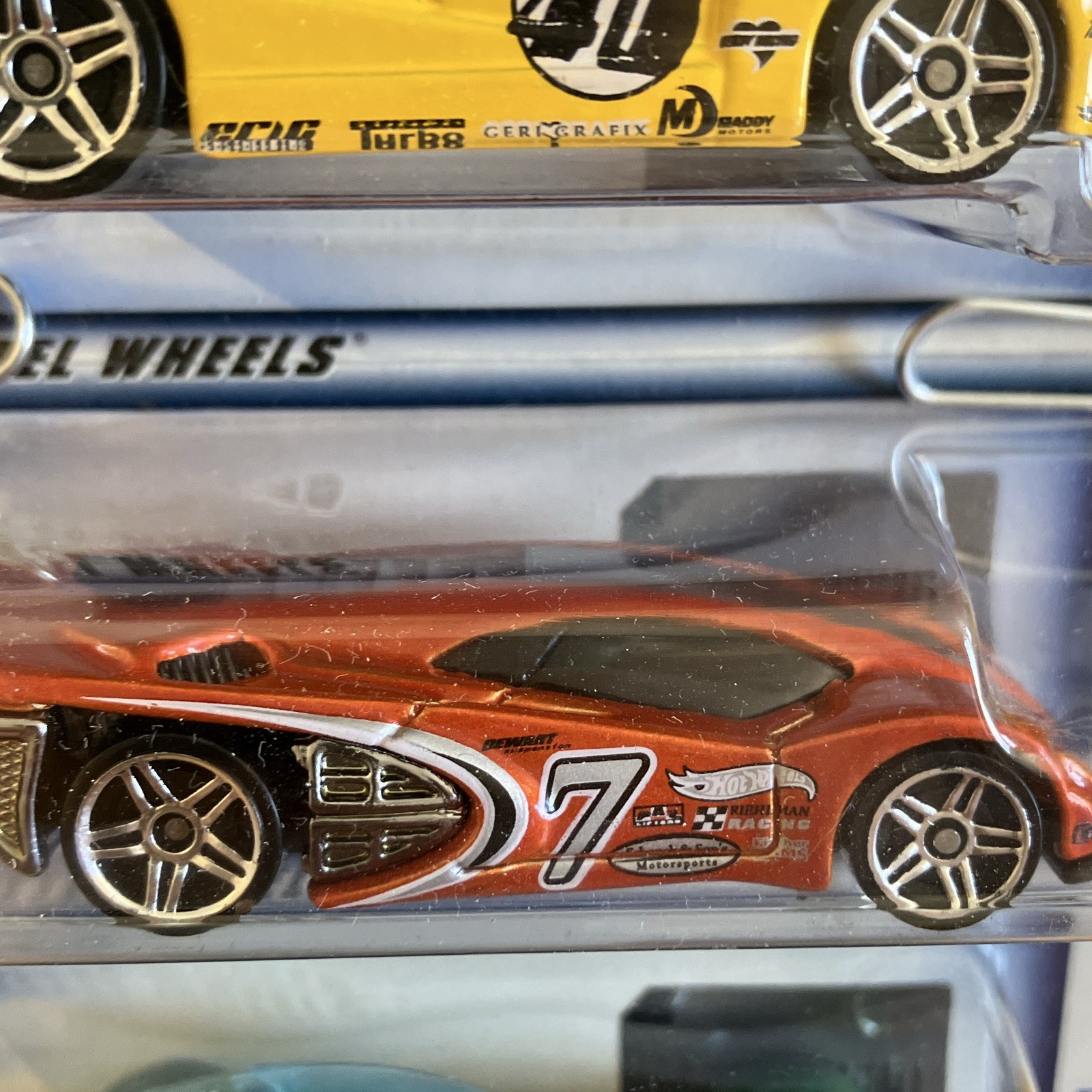 Hot Wheels 4-Car Multi-Pack 1:64 Yellow Diecast Cars Age 3-4 Years Carded