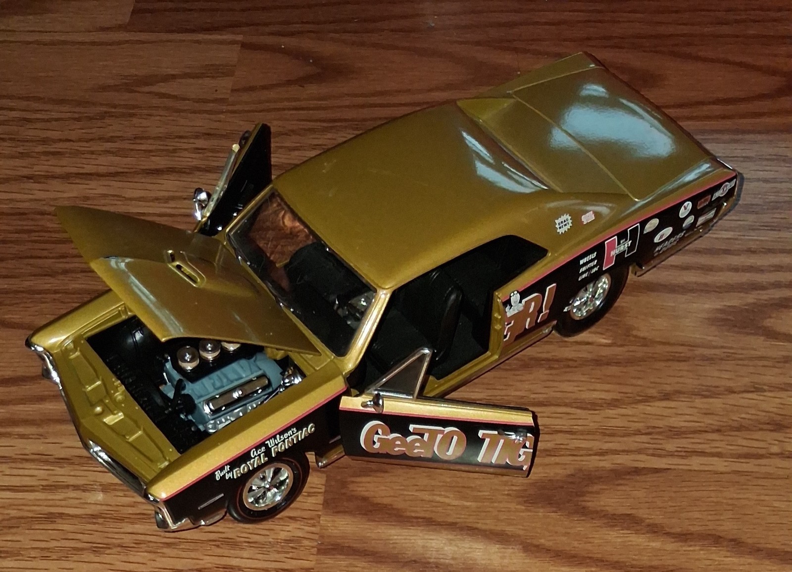 1:18 Scale 1966 Pontiac GTO GeeTo Etrl Black Strip