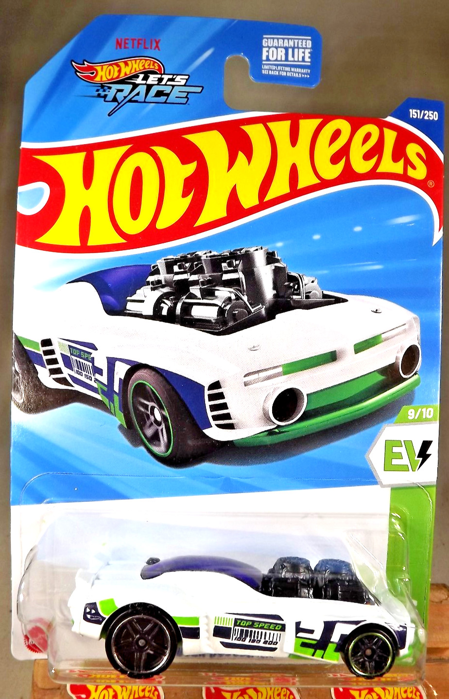 2025 Hot Wheels #151 HW EV 9/10 RODGER DODGER 2.0 White w/Black Pr5 Spokes