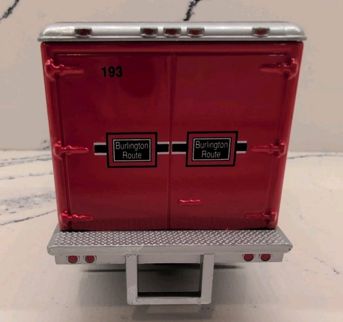 First Gear 1992 BURLINGTON TRANSPORTATION CO. 1952 GMC Dry Goods Van # 19-1052