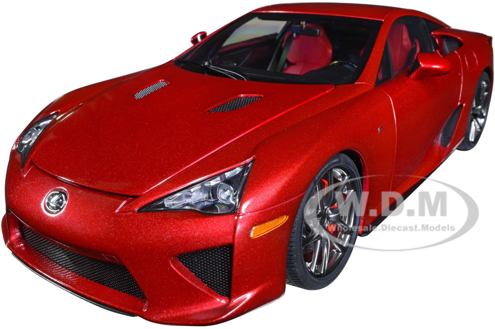 LEXUS LFA PEARL RED METALLIC 1/18 MODEL CAR BY AUTOART 78853