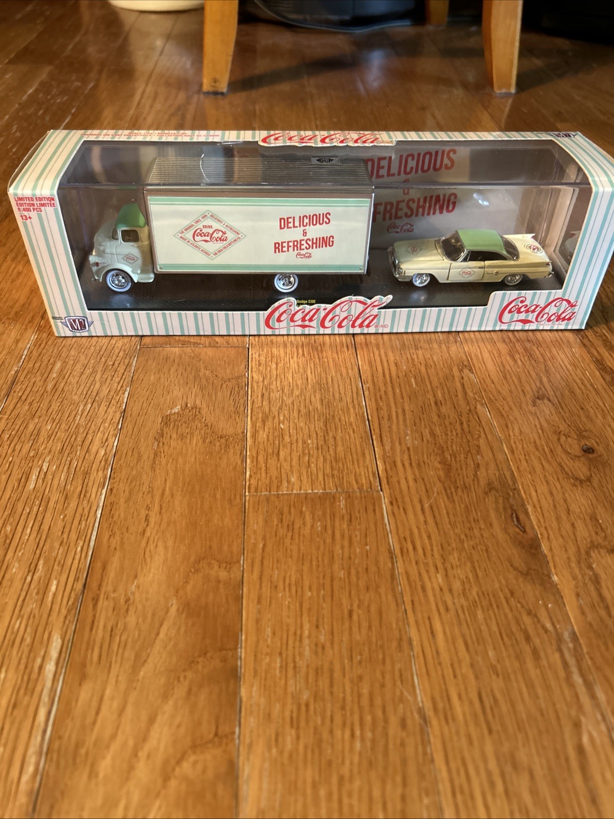 M2 Machines Haulers TW20 2022 Coca-Cola ​1958 Dodge COE & 1960 Chrysler 300F NEW