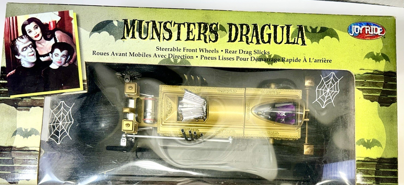 The Munsters Dragsters Dragula 1:18 Scale Diecast – Gold