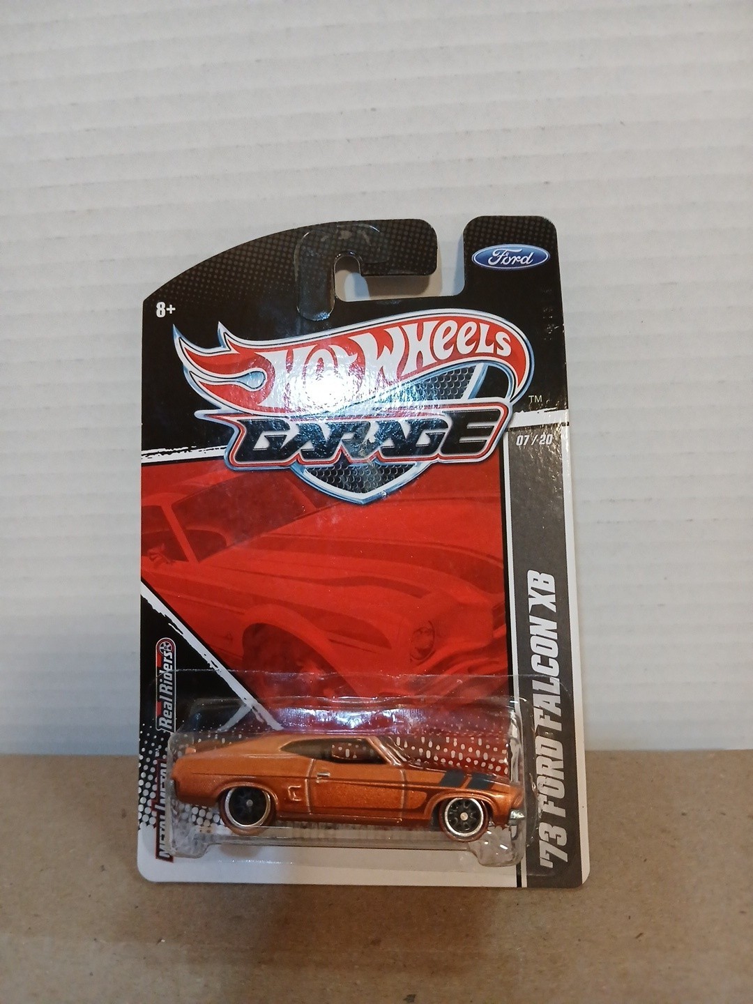 2010 HOT WHEELS Garage 1:64 Scale ’73 FORD FALCON XB w/Real Riders Tires #07/20