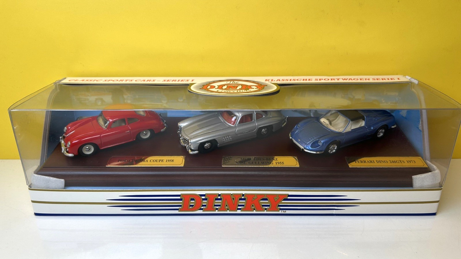 MATCHBOX DINKY DY-902 CLASSIC BRITISH SPORTS CARS PORSCHE/ MERC/ FERRARI NEW MIB