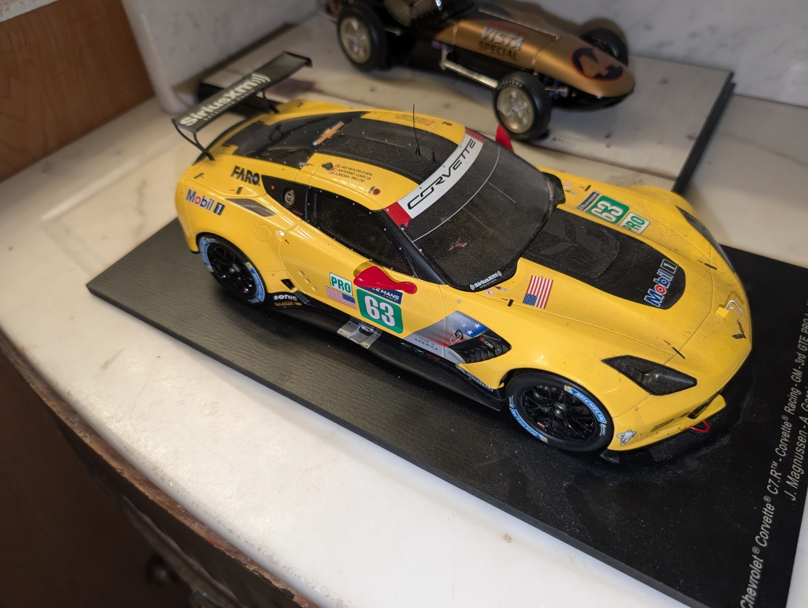 1:18 Original Model by Spark,Chevrolet Corvette C7.R #63 LM2017 Racing -GM- 3rd