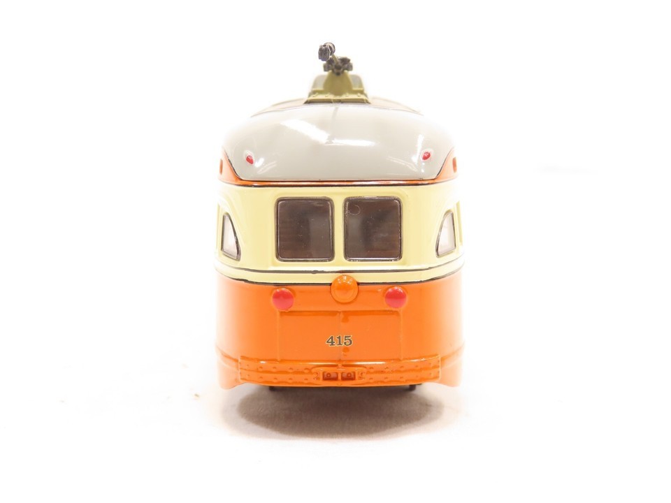 CORGI PCC Street Car Johnstown Transit Livery-Johnstown, PA 1/50 Scale NIB!