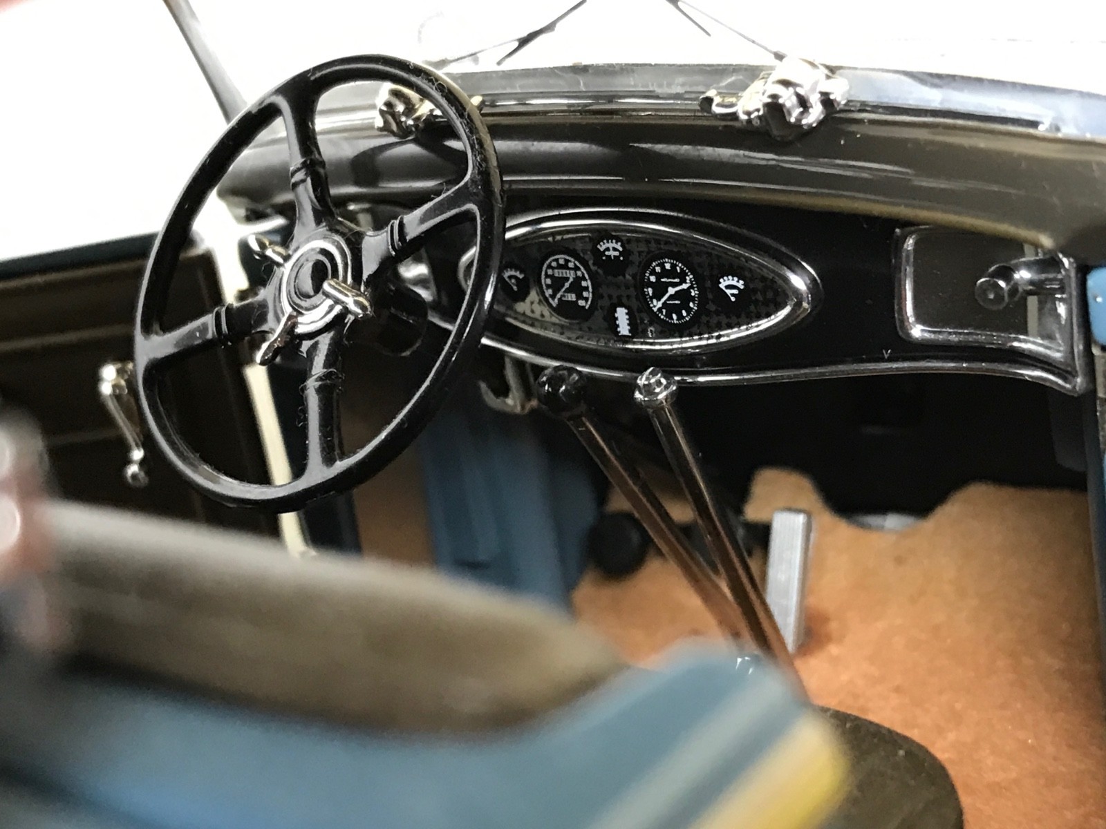 1932 Lincoln KB, Concours D’Elegance Motor City Classics, #75002 BLUE Version