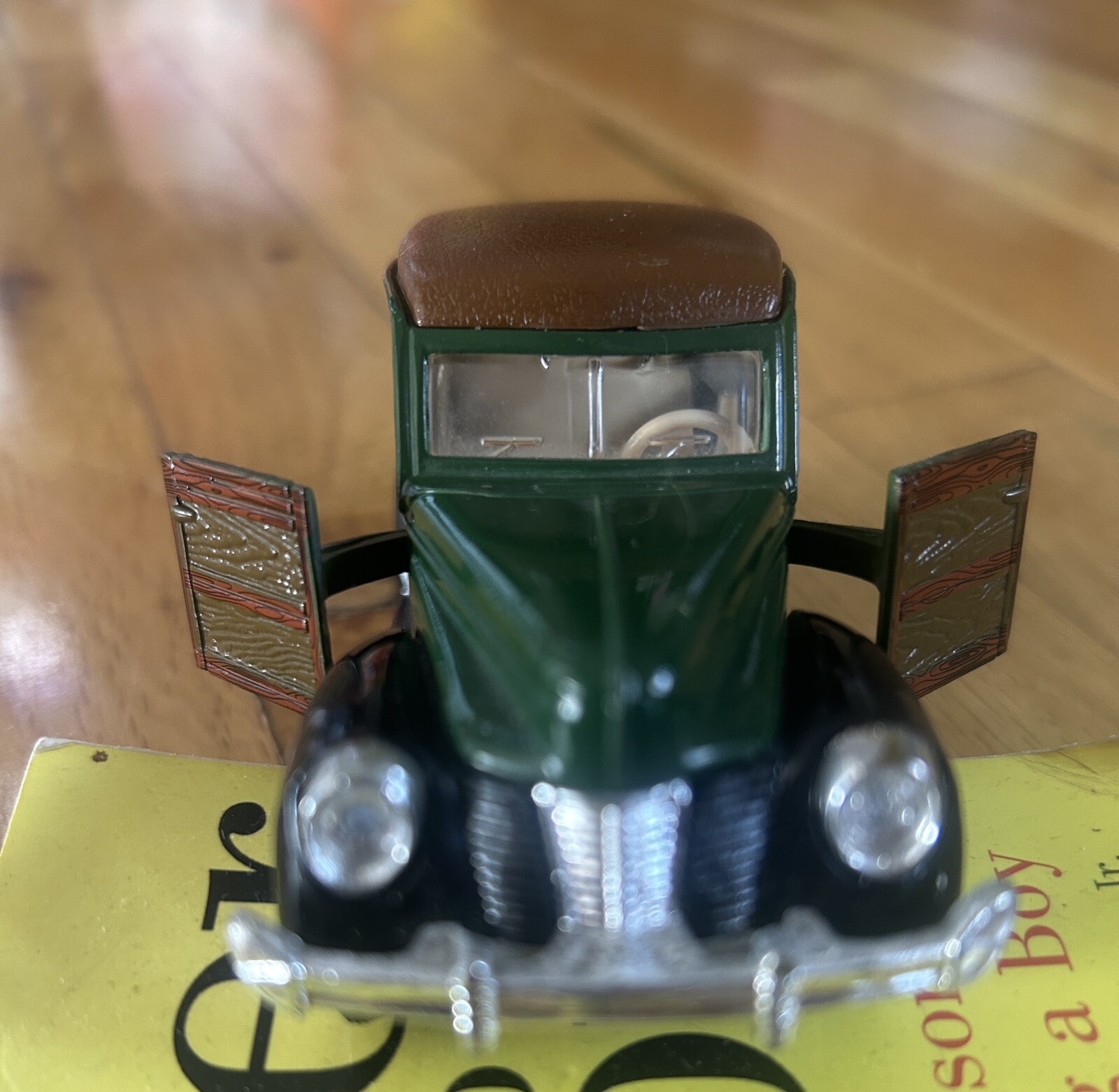 1940 Ford Woody Wagon SS5706 Diecast Toy Car in Miami