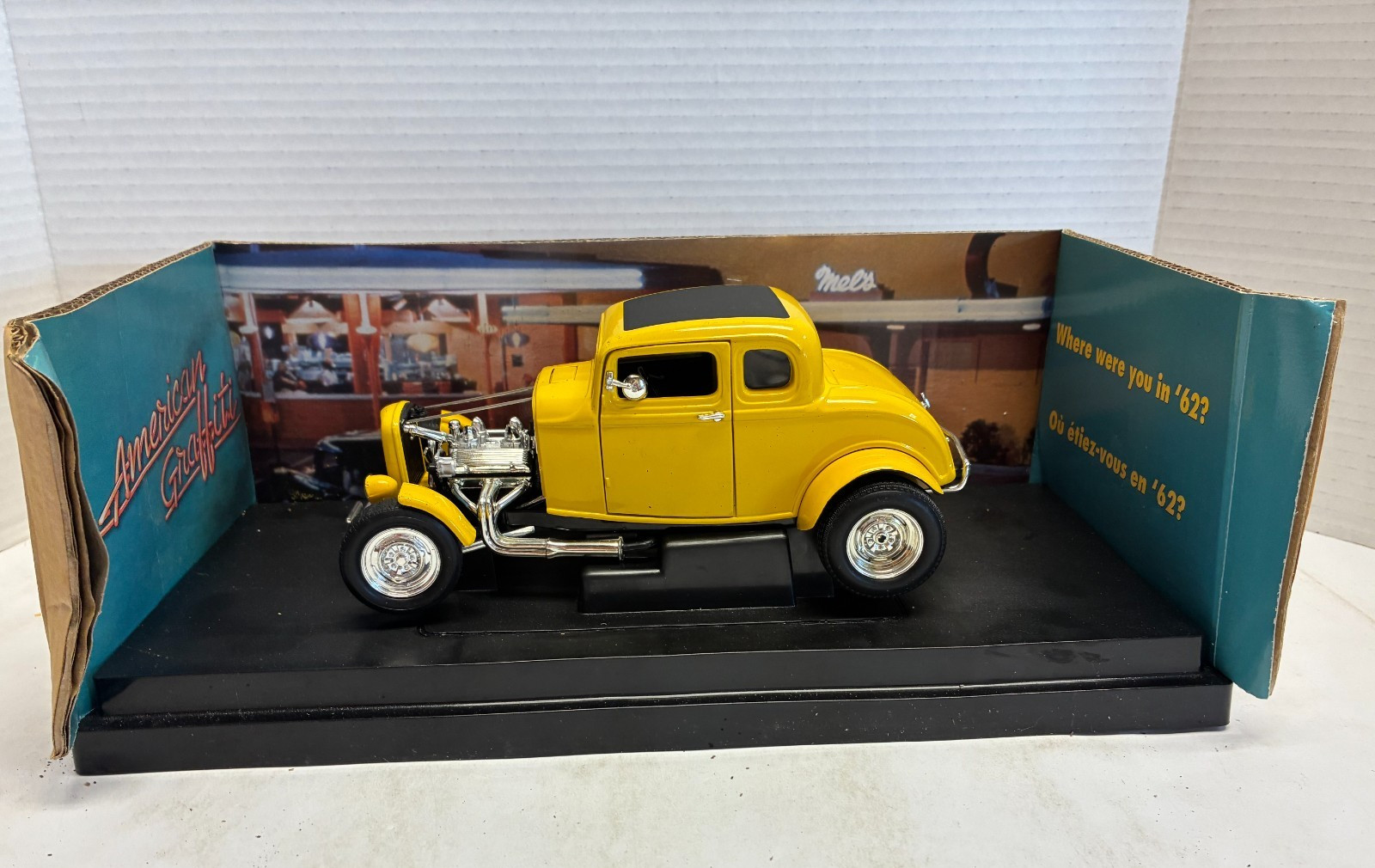 D3 ERTL American Graffiti Die Cast ’32 Ford Deuce Coupe 1:18 Scale Original Box