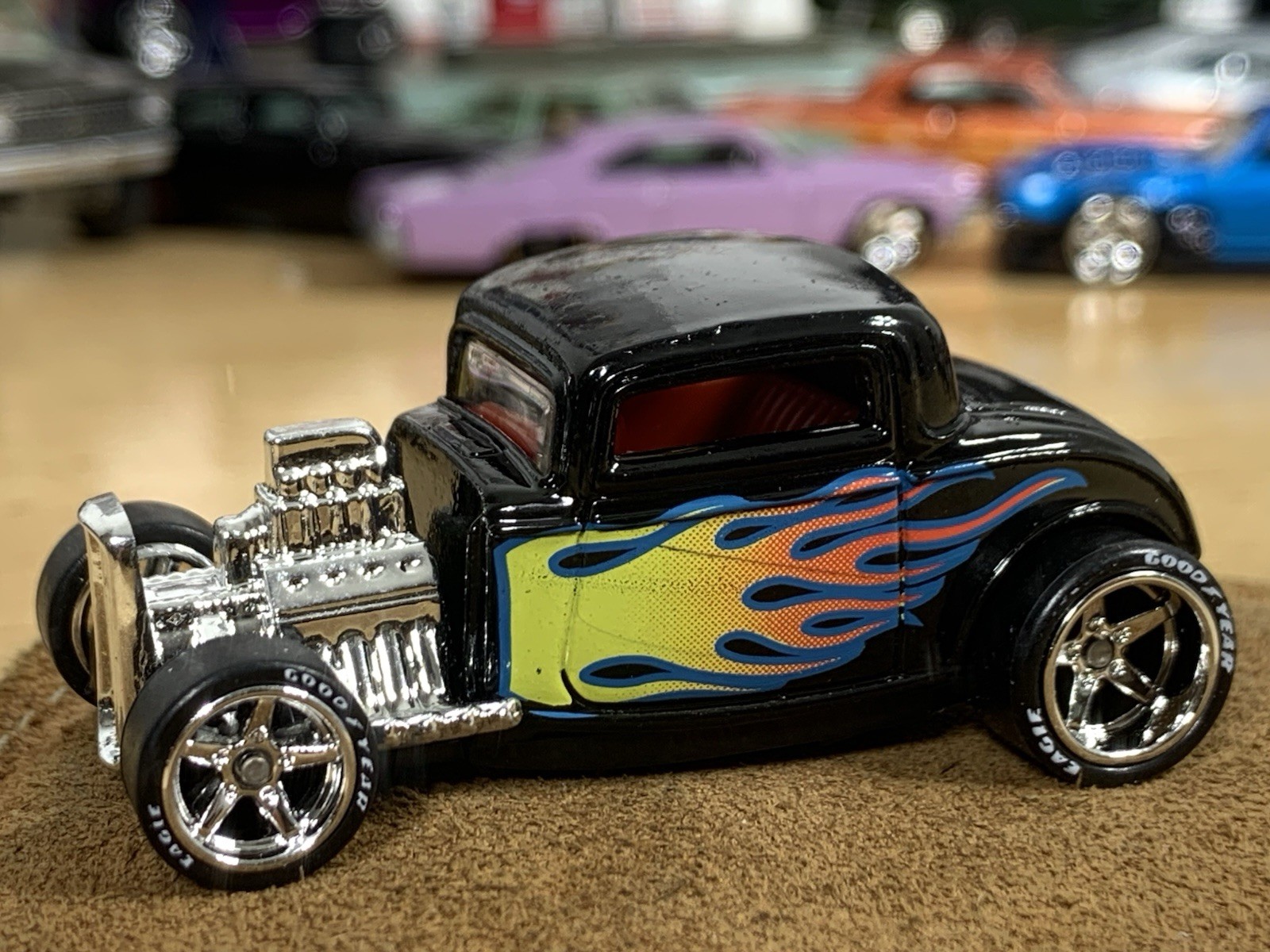 Vintage 1997 Hot Wheels ’32 Ford Black Flamed Hot Rod Custom Wheel Swap