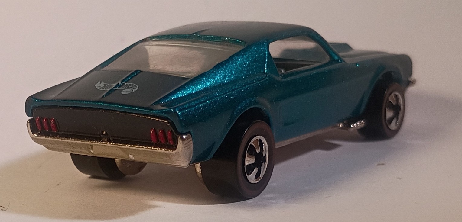 Hot Wheels Vintage Series 2 ’67 Ford Mustang Aqua from 8 Pack w/ Redlines