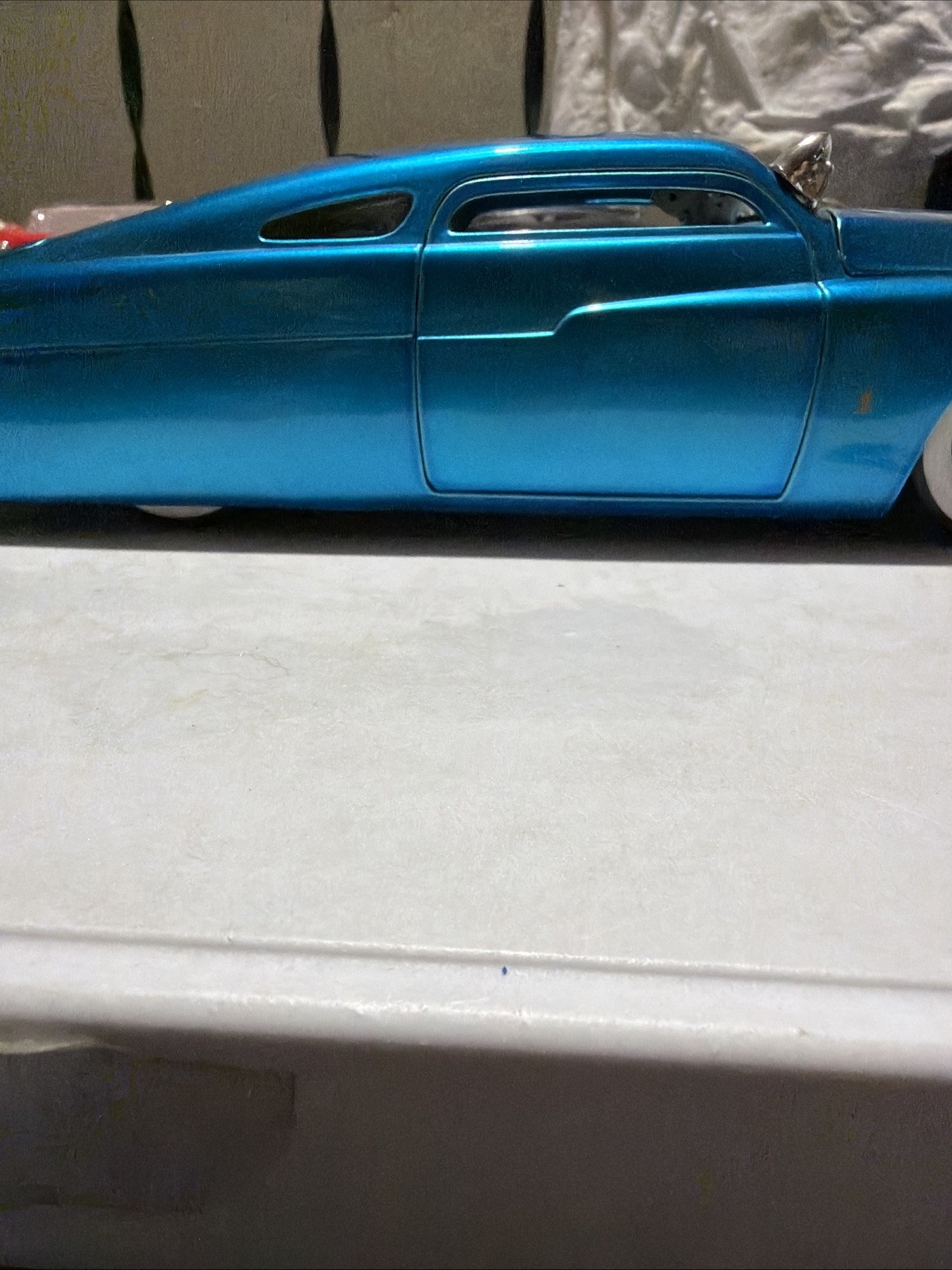 RARE Jada Toys Kustom Kings – 1951 Mercury Hard Top w/ Guitar 1/18 Scale Blue