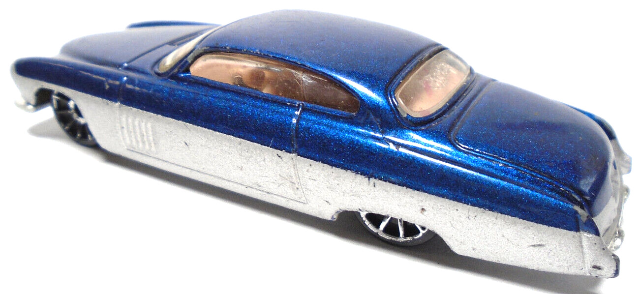 2002 HOT WHEELS MYSTERY CARS FISH’D & CHIP’D BLUE & SILVER 3 1/8″ DIECAST CAR