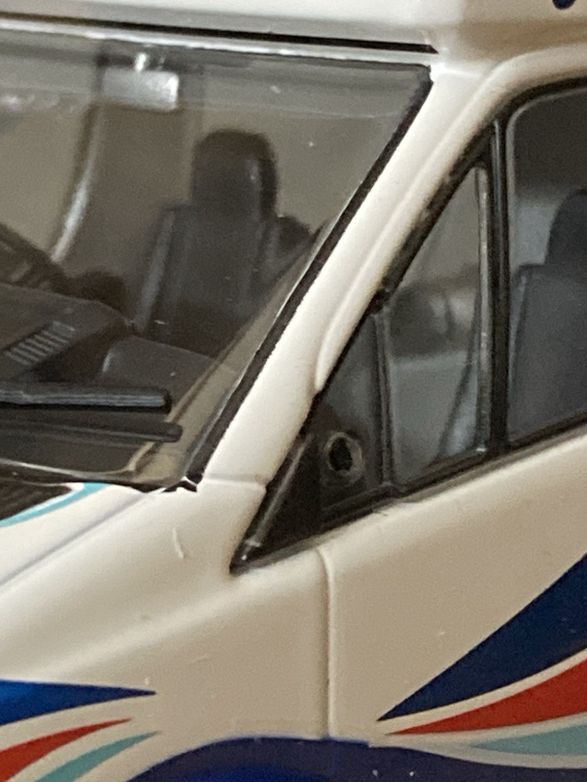 1:43 Dimascio’s Mercedes Sprinter Ice Cream Van. Please read full description.