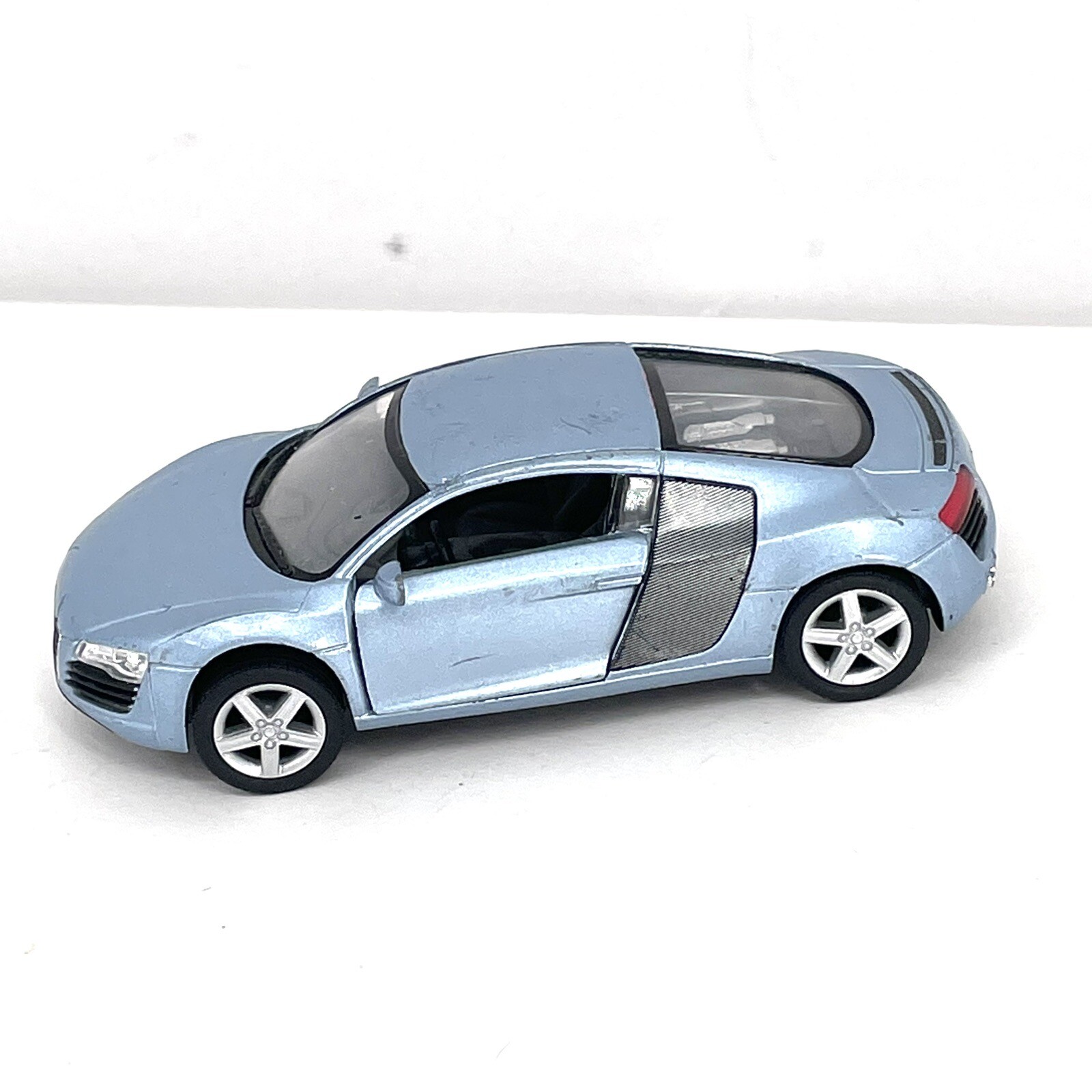 Kinsmart Diecast Cars Audi R8 1/36 Scale 2009 KT5315 Light Blue Pull Back Car