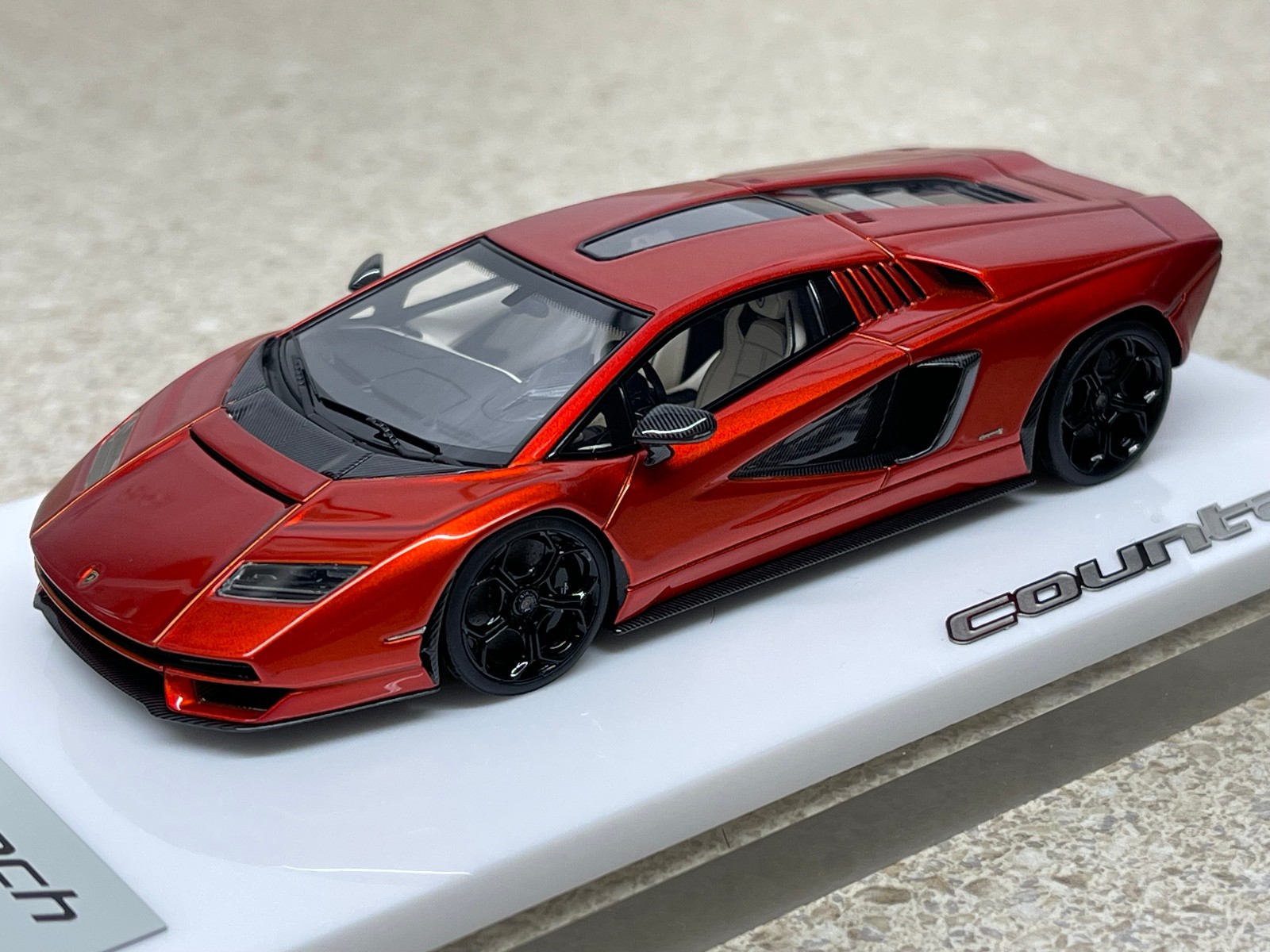 1/43 MakeUp Eidolon Lamborghini Countach LPI 800 – EM740H – Arancio Bruciato