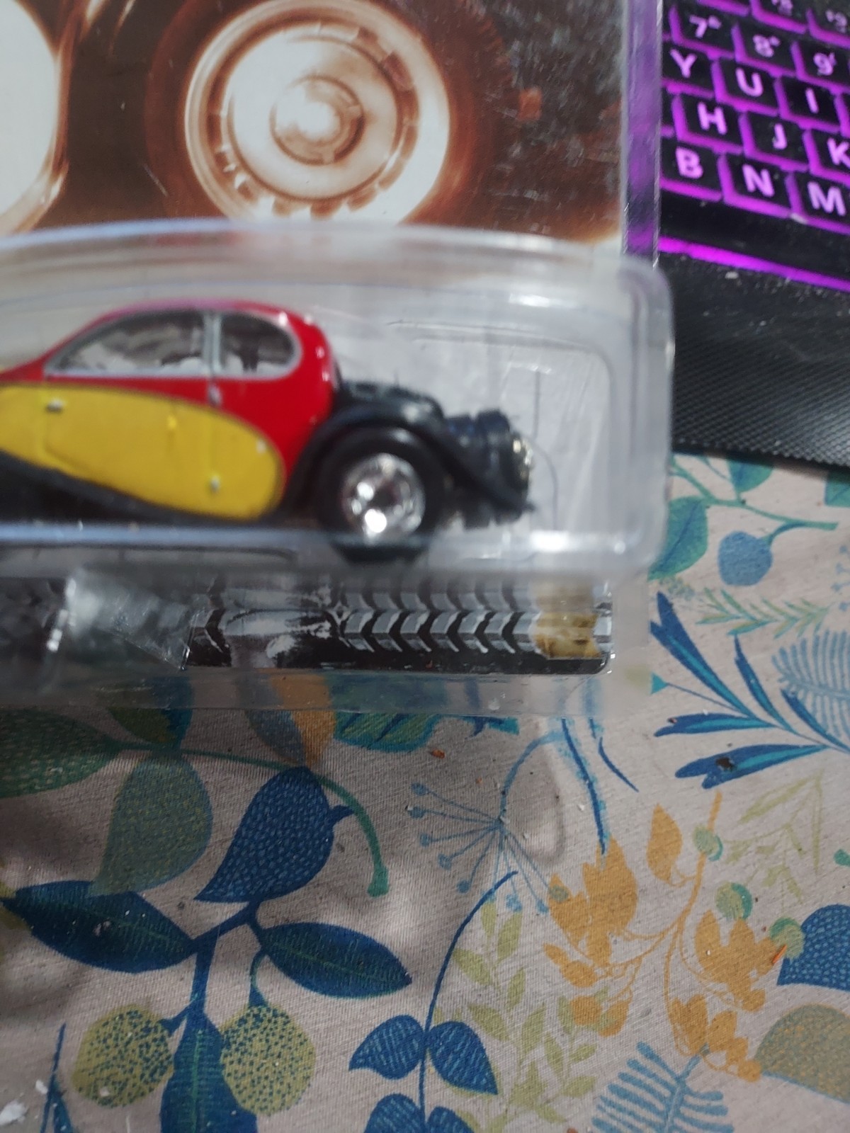 Hot Wheels Auto Milestones 1933 Bugatti