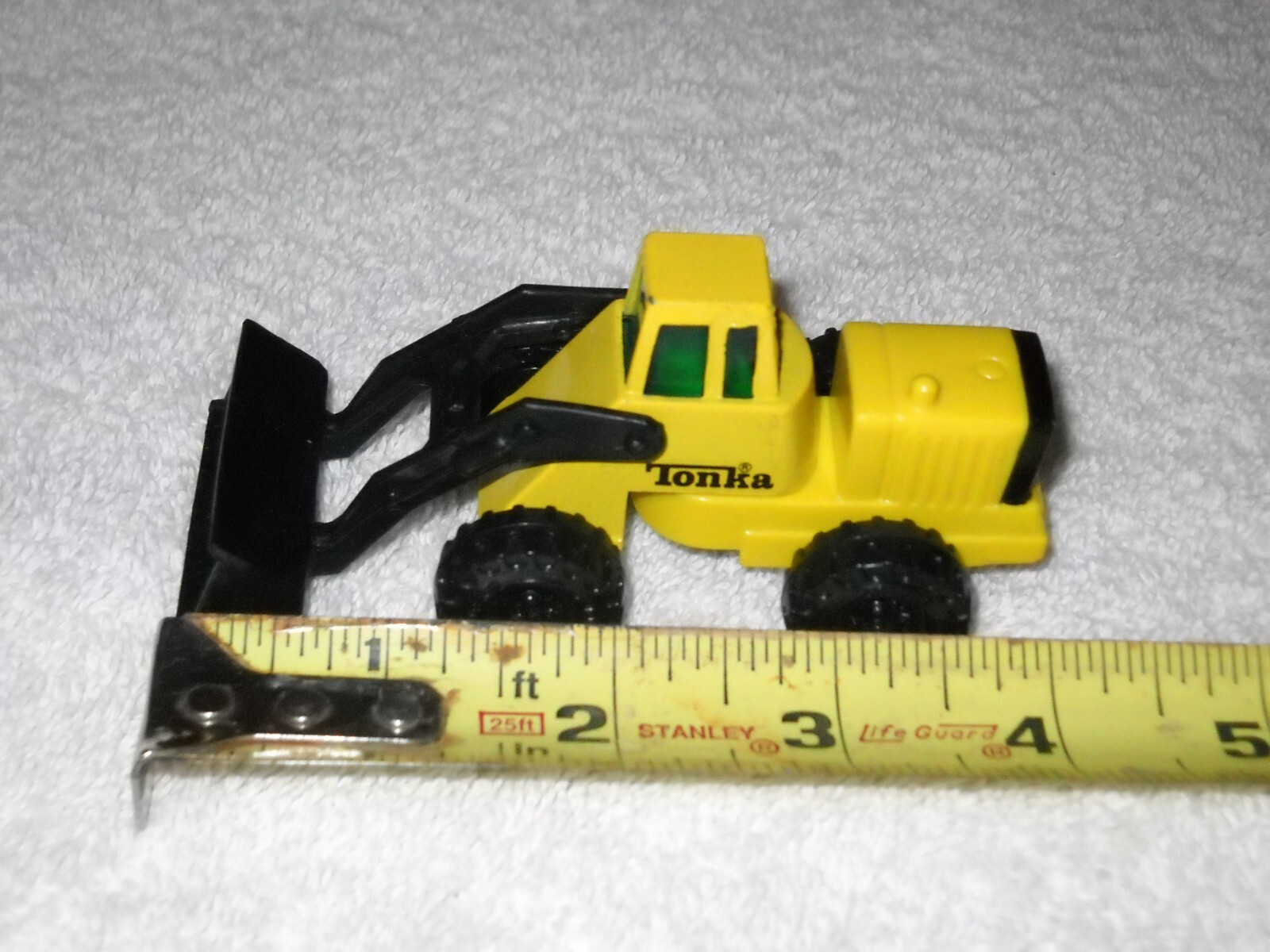 Tonka, Small Plastic Loader, Please see the photos.