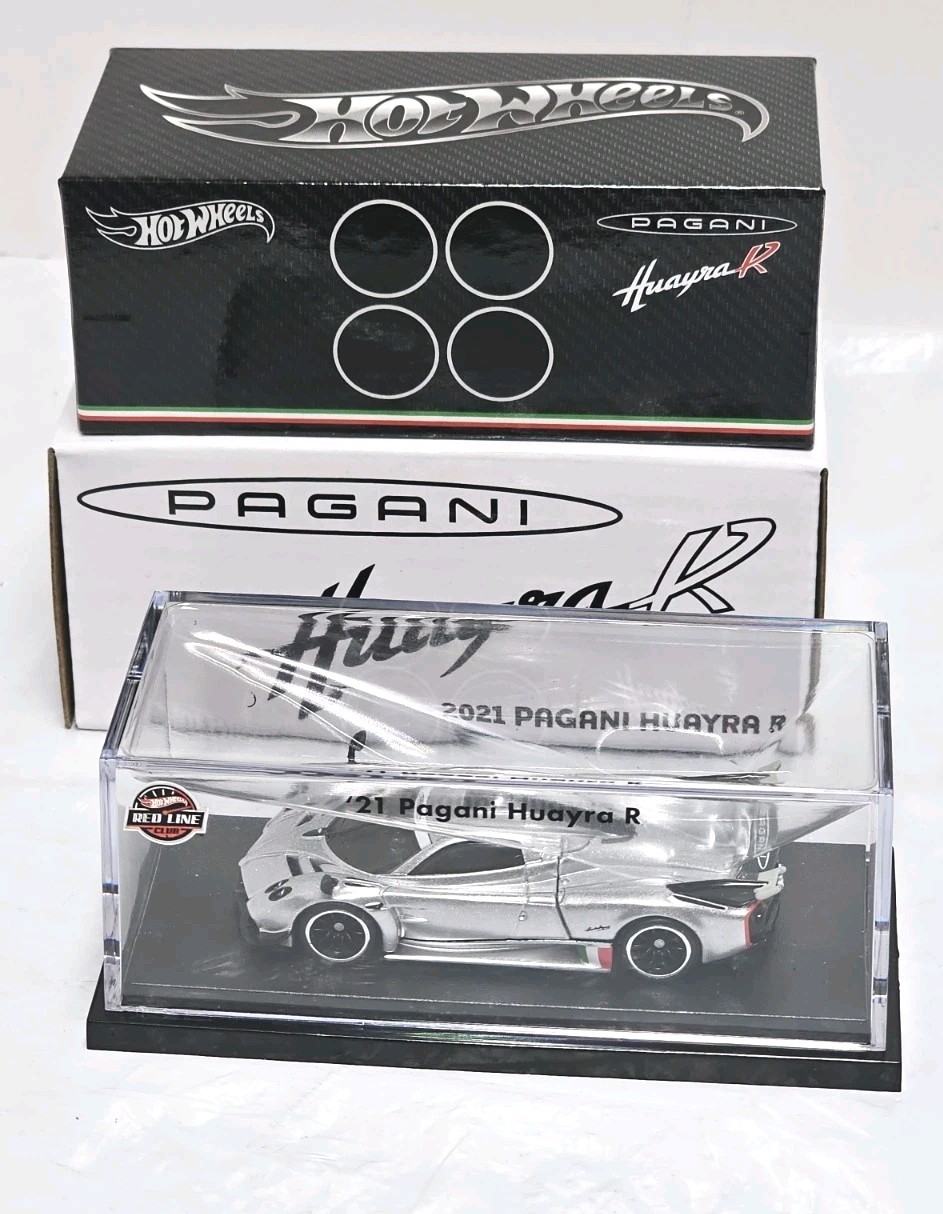 Hot Wheels Red Line Club Pagani Huayra R 1:64 Silver/Black Diecast 2021 w/ Case