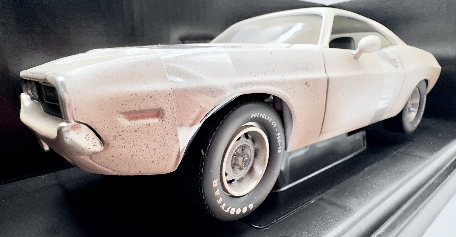 ‘70 Dodge Challenger R/T – 1:18- “Vanishing Point” (Dirty Version) By Ertl – NIB