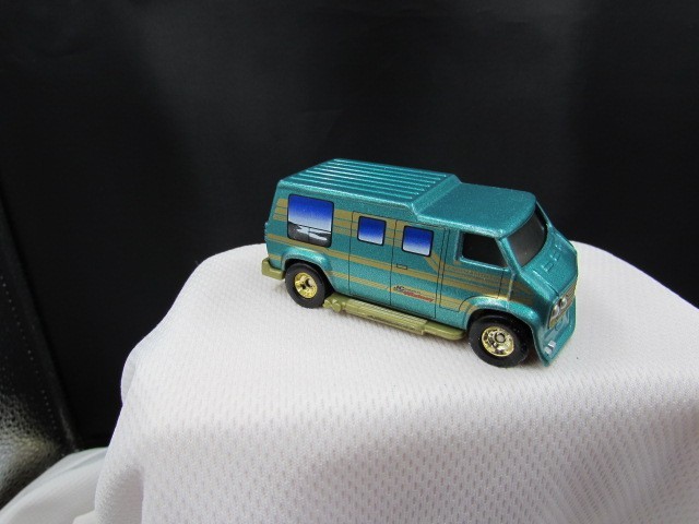 Hot Wheels Custom Hot Rod Van JC Whitney Special Edition 1998 Real Riders Dodge