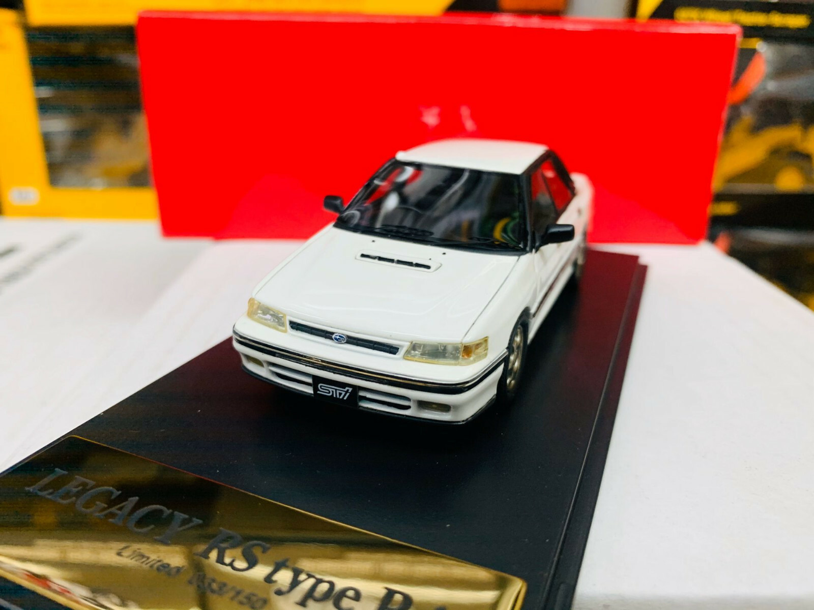 Subaru Legacy RS Type RA 1989 White 1/43 Scale Resin Model Car New in Box