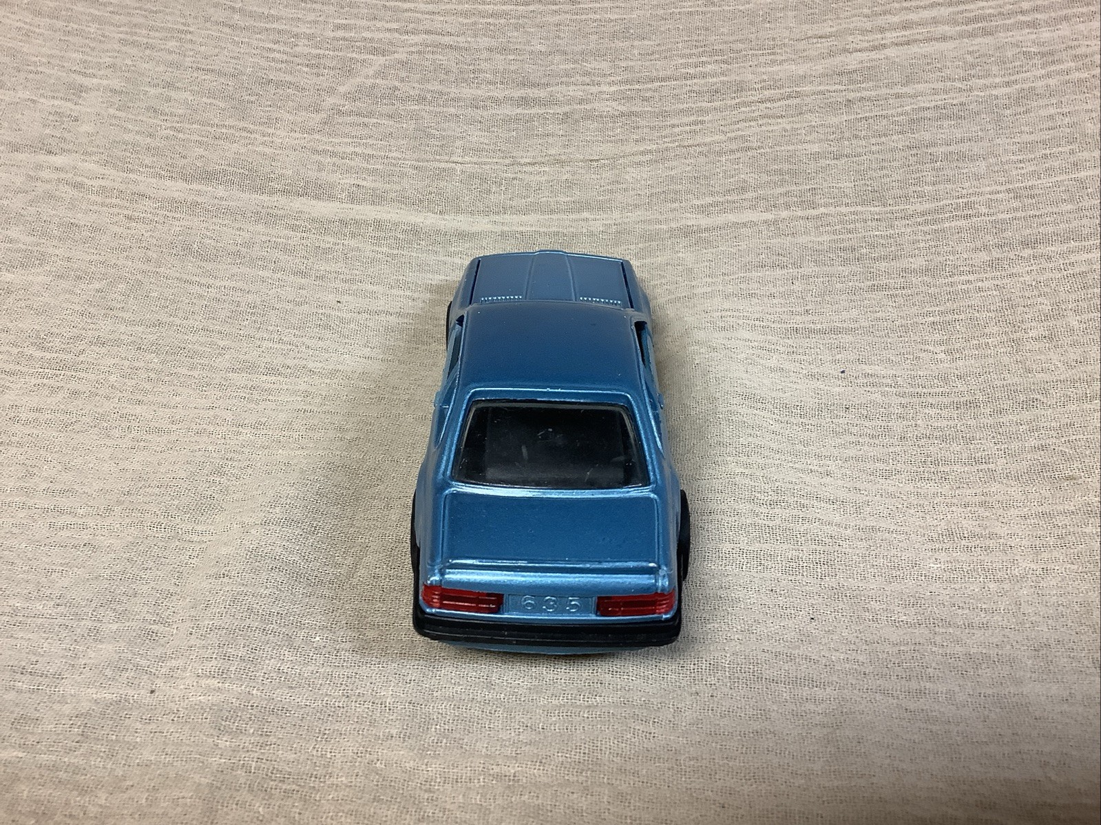 Vintage 1/41 Scale BMW 635 CSi E24 Diecast CarSunnyside Toys SS-907