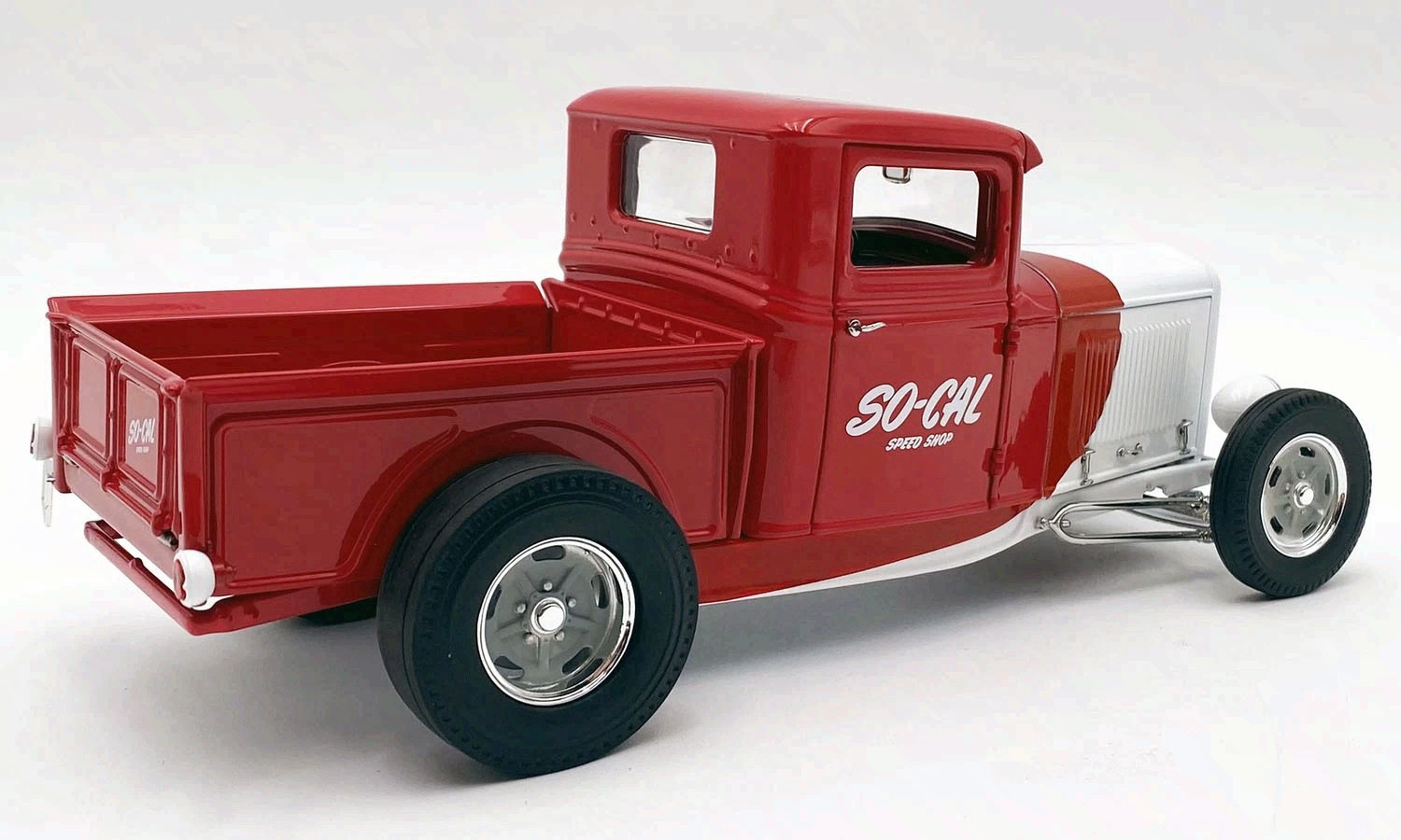 1932 SO CAL SPEED SHOP VINTAGE FORD PICKUP TRUCK 1:18 ACME A1804107 RARE ROD GMP