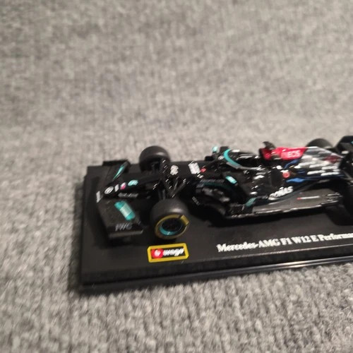 1:43 Lewis Hamilton Mercedes #44 W12 2021 8th Constructors F1 Die-Cast Car E Per
