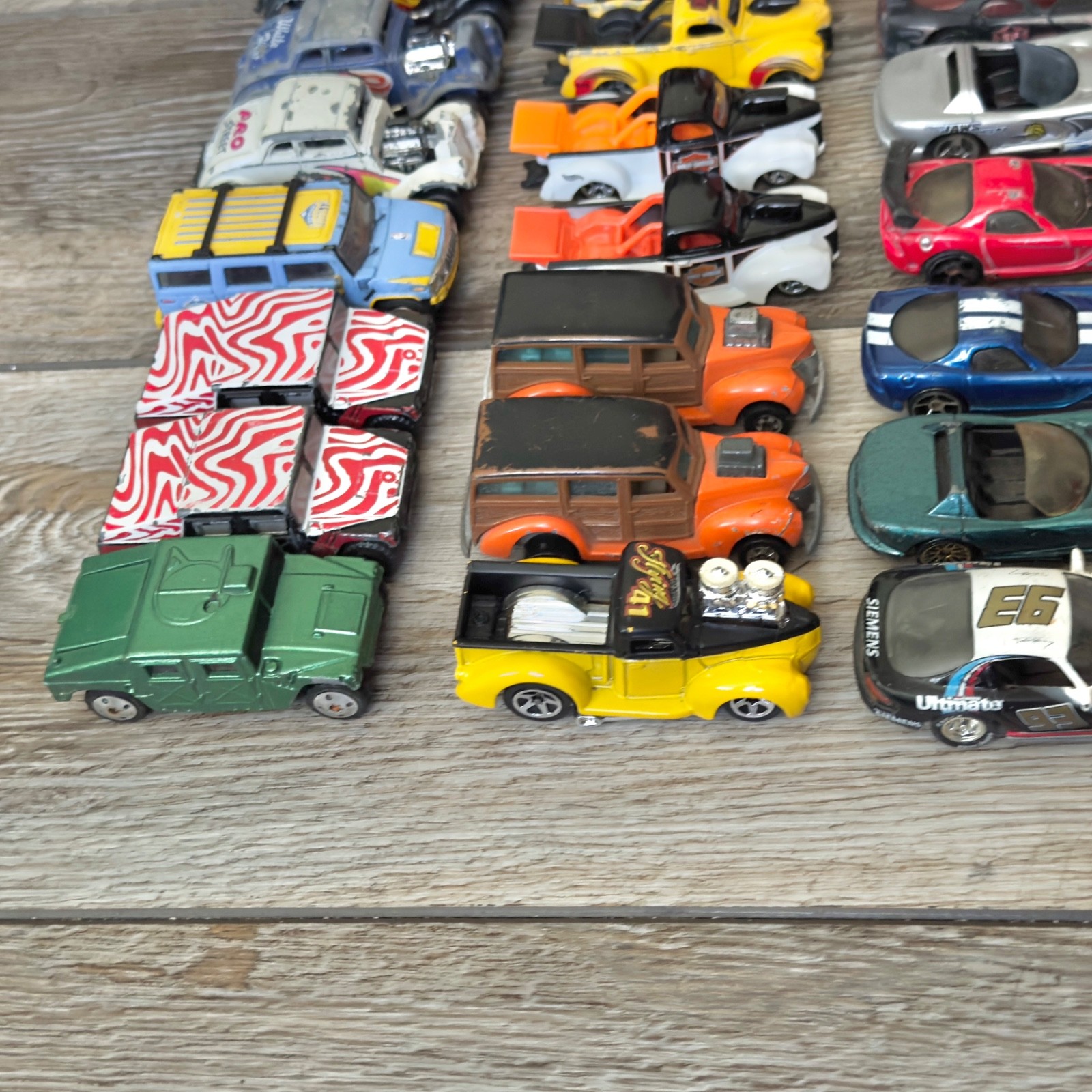 Hot Wheels Matchbox Unbranded Mixed Diecast & Plastic Cars Trucks Lot of 47