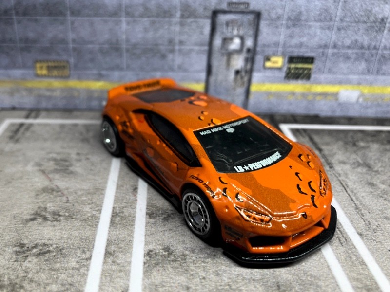 CUSTOM LB-WORKS Lamborghini Huracan • Custom Color • Hot Wheels Premium Car