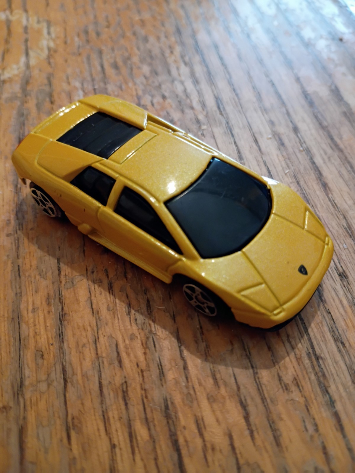 Maisto Bright Yellow Metallic Lamborghini Murcielago Loose Diecast 1:64