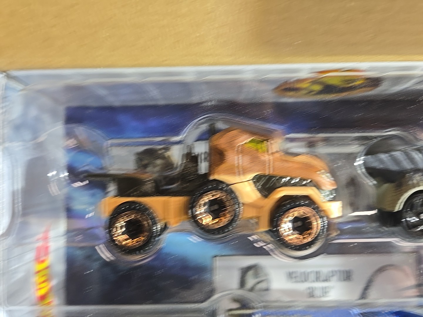 Hot Wheels Jurassic World Dominion 1:64 Car Set – GYJ92