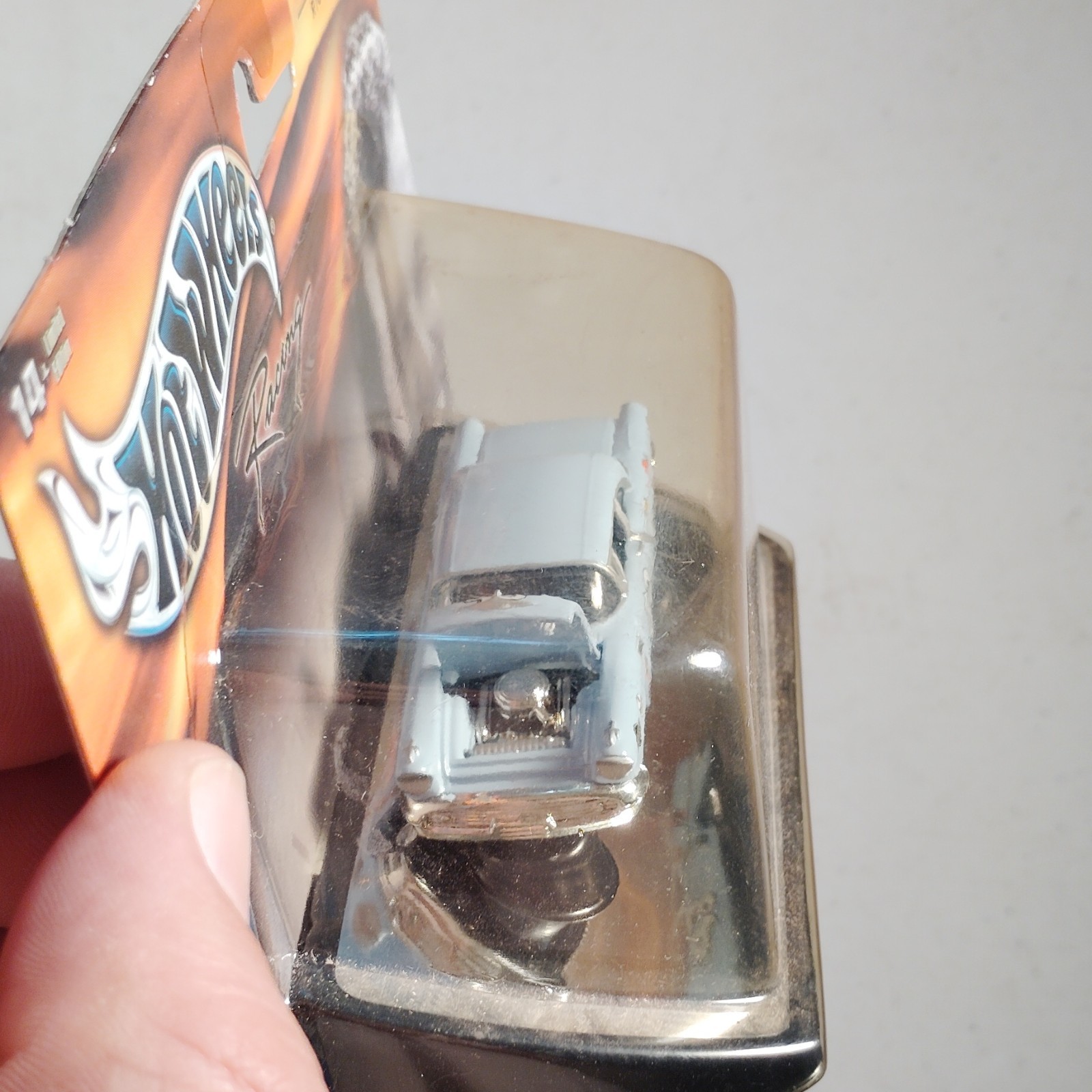 Hot Wheels Racing Select Richard Petty #43 1957 Olds Sedan 1:64 Diecast