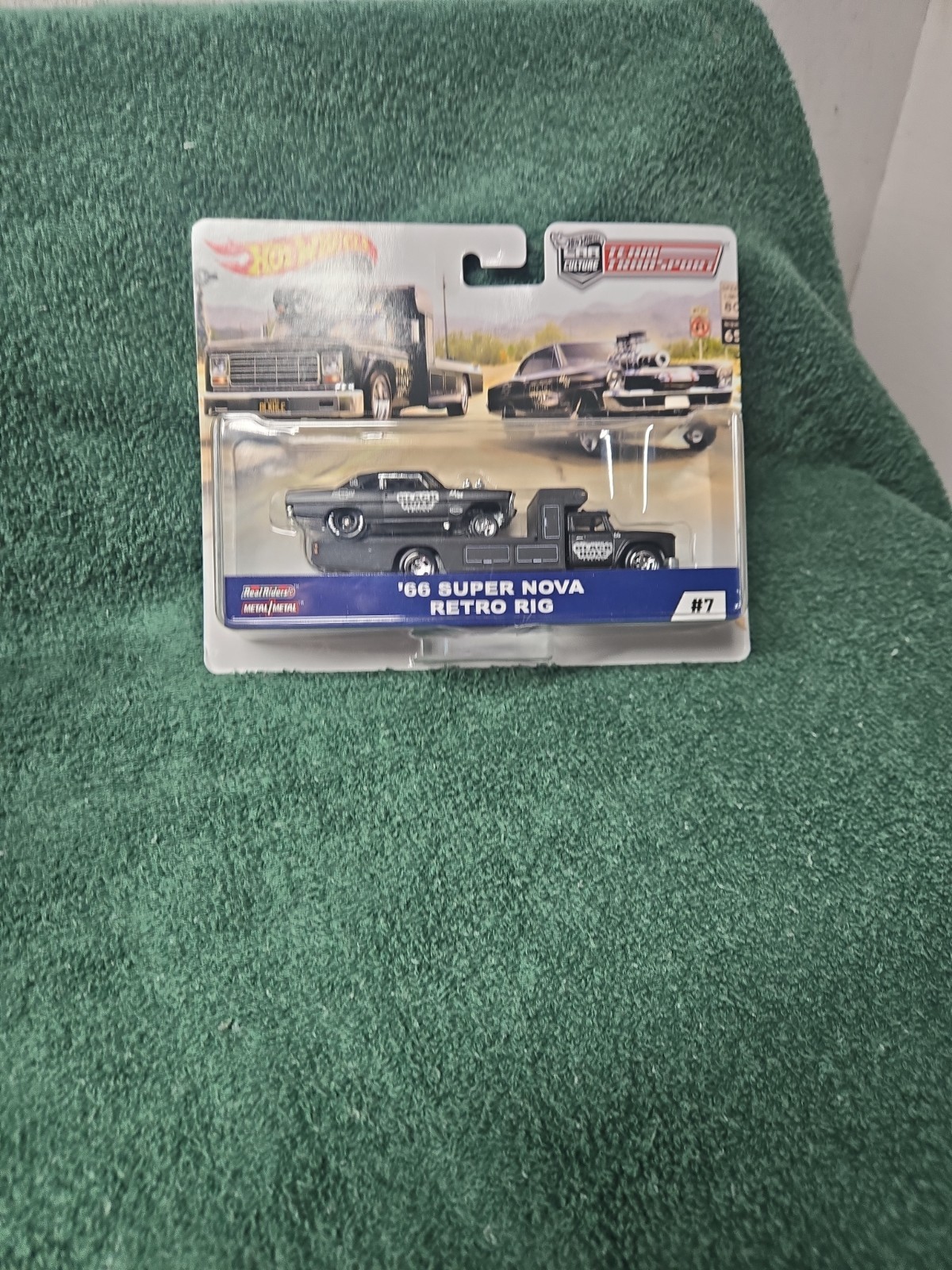 Hot Wheels FYT09 Vehicles Retro Rig