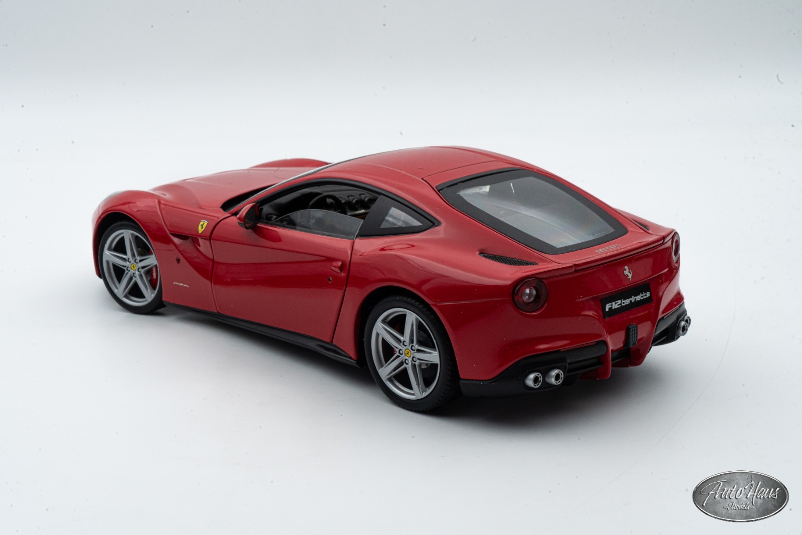 1/18 Hot Wheels Elite Ferrari F12 Berlinetta Rosso Corsa Red As Is