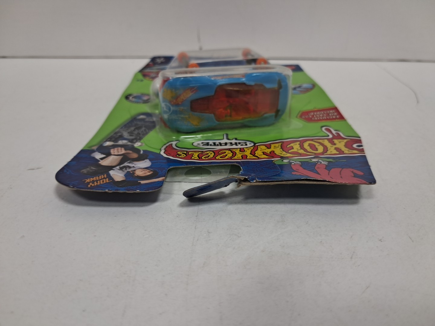 Hot Wheels Skate – TONY HAWK GAZELLA GT FINGERBOARD W/ SHOES – New – 2022
