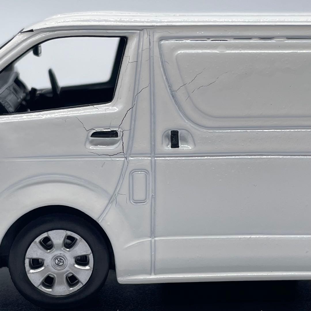 KYOSHO Jcollection TOYOTA HIACE VAN 2005 1/43 Model Car White Diecast 15+