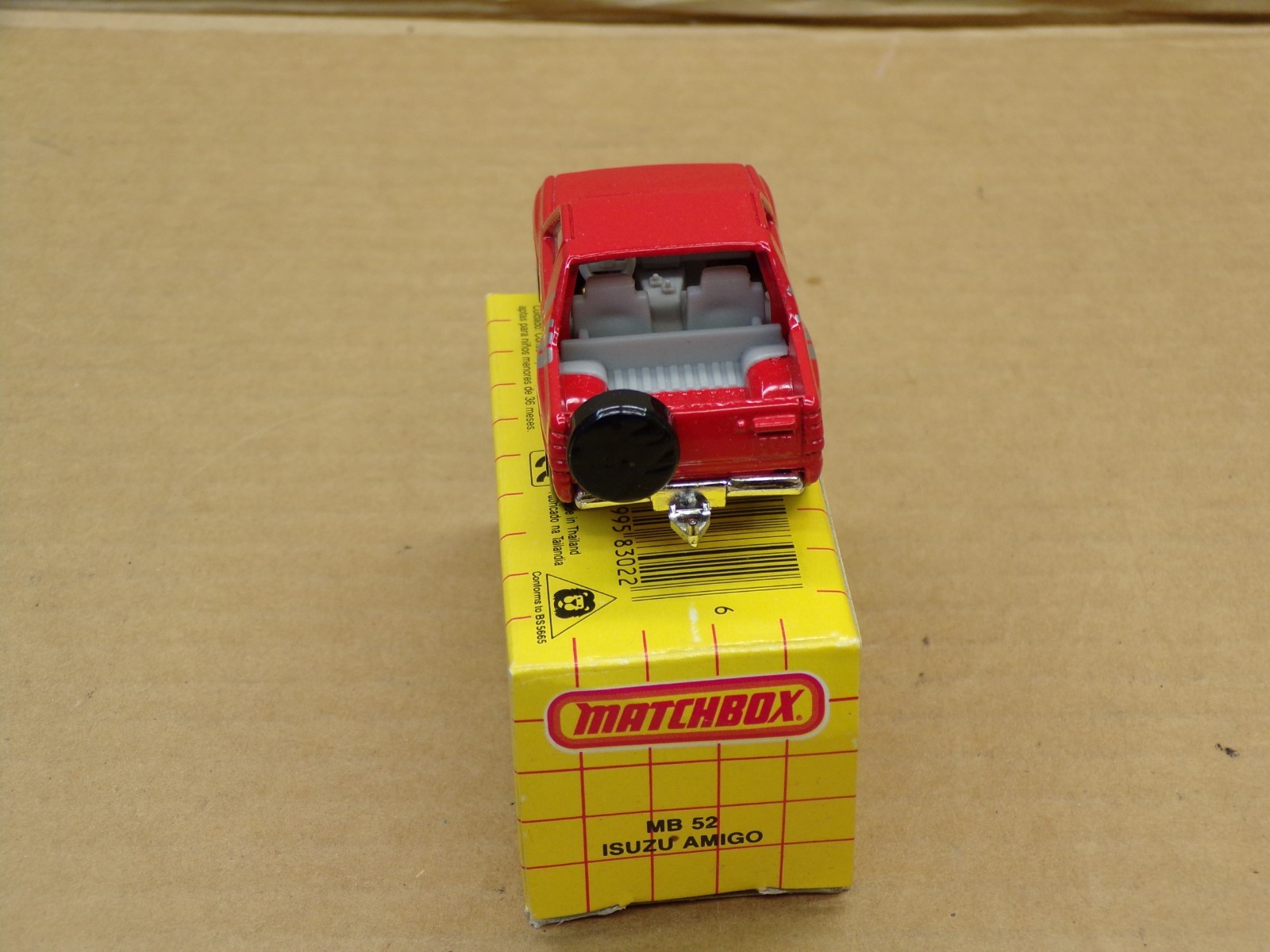 VINTAGE MATCHBOX SUPERFAST MB52 ISUZU AMIGO – CAR DATED 1991 – NEW OLD STOCK !