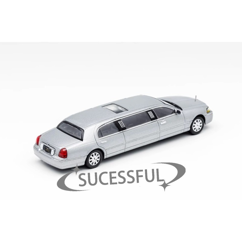 GCD 1/64 Scale Silver Lincoln Continental Realistic Luxury Metal Sedan Replica