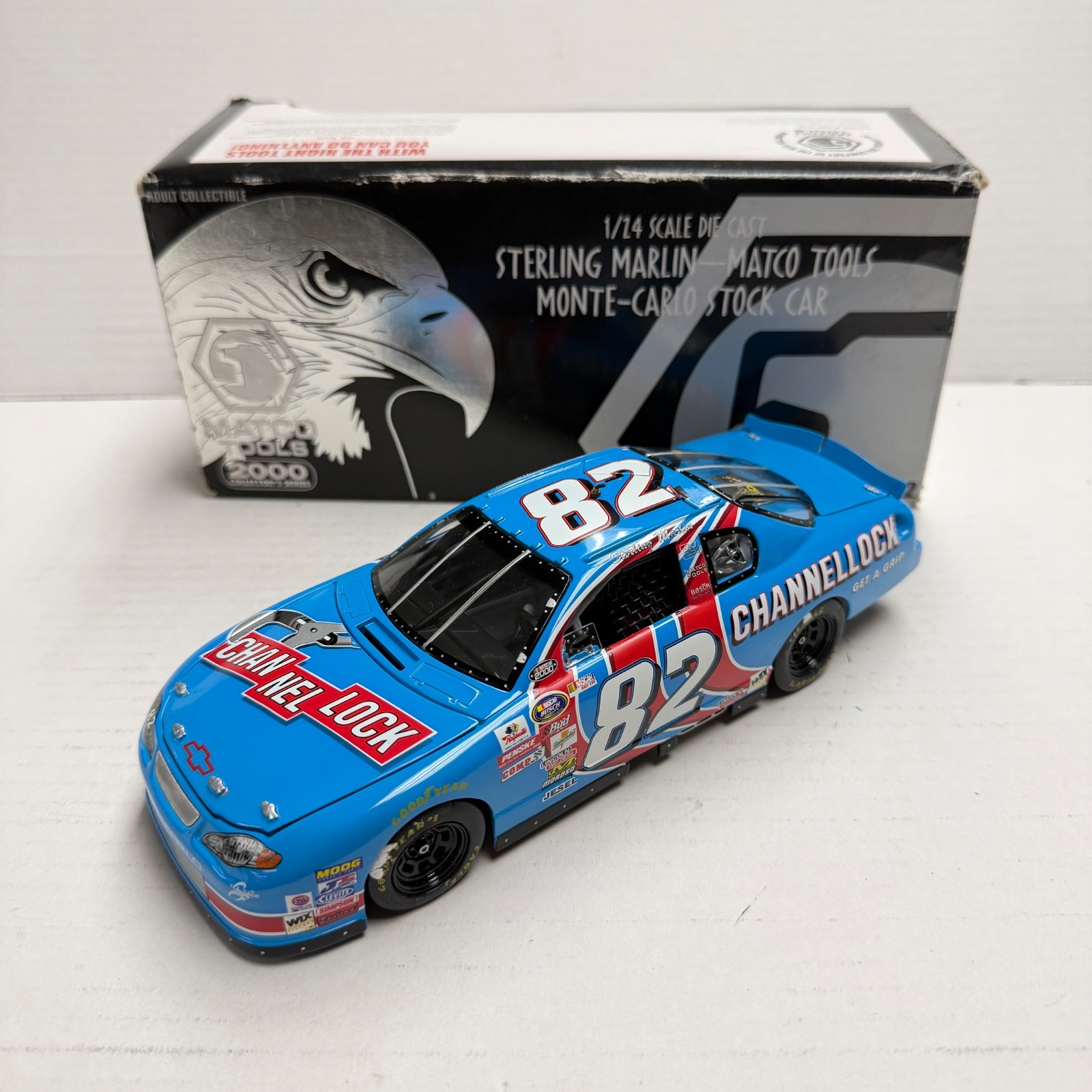 MATCO TOOLS 2000 STERLING MARLIN MONTE CARLO Die Cast Stock Model Car 82 DS2420R