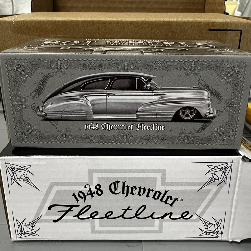 Hot Wheels RLC 1948 Chevy Fleetline Lowrider CHROME CHASE LE 722/5000,NEW INHAND