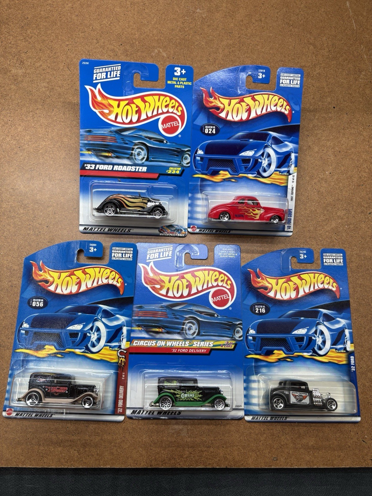 2001 Hot Wheels Lot Of 5 Ford Hot Rods-‘32 Delivery-‘33 Roadster-‘40 Coupe❤️❤️