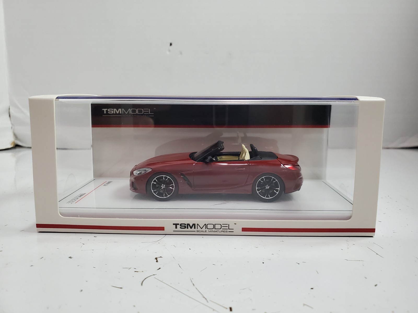 TSM Model 1:43 BMW Z4 RED – Open Box – Damaged Case