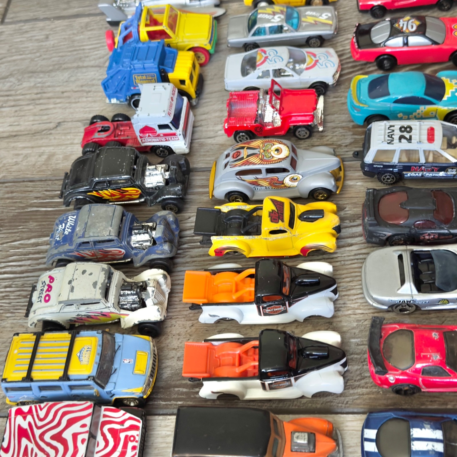Hot Wheels Matchbox Unbranded Mixed Diecast & Plastic Cars Trucks Lot of 47