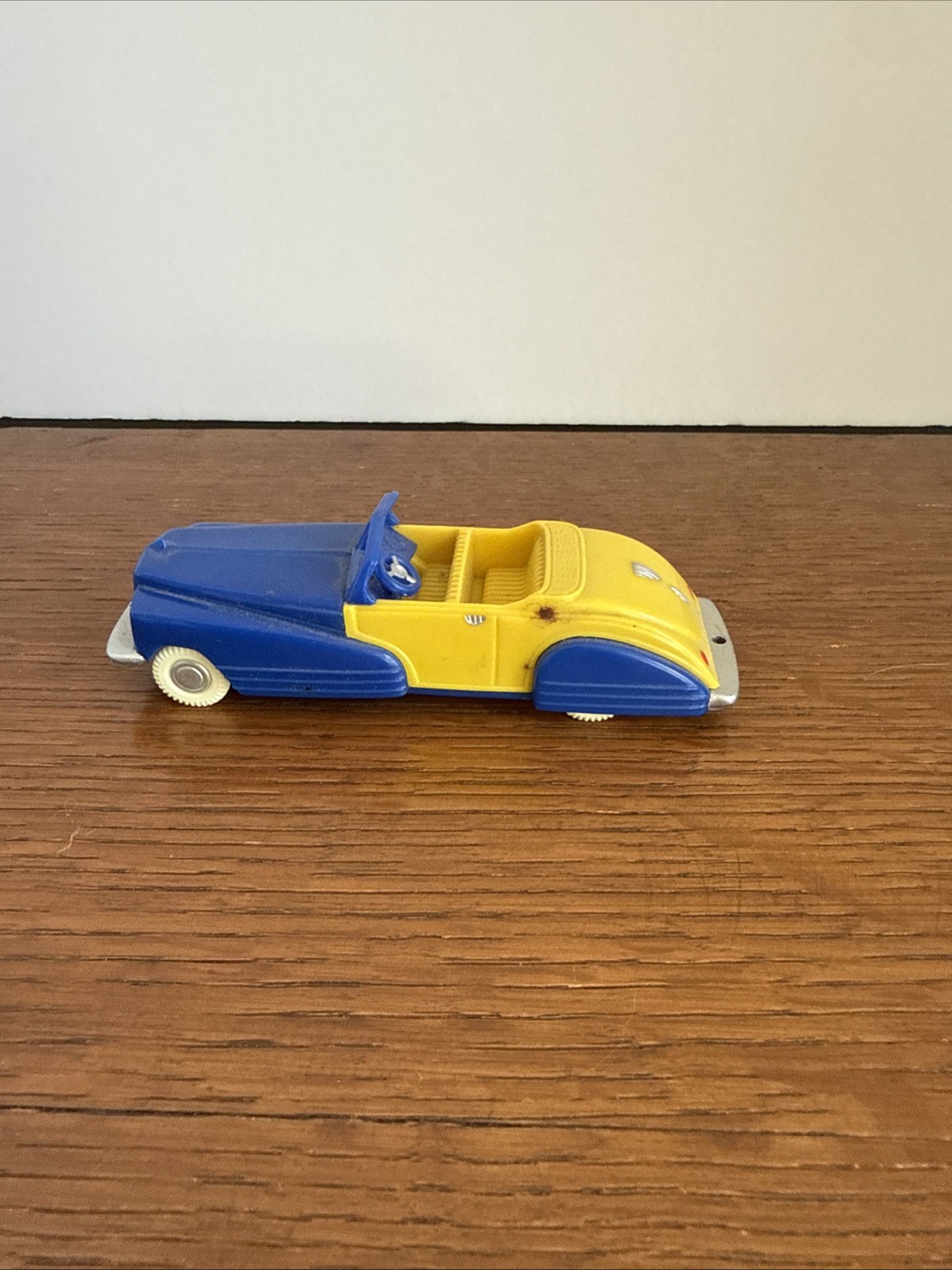 Dime store Dreams 2000 Blue And Yellow Plastic Car