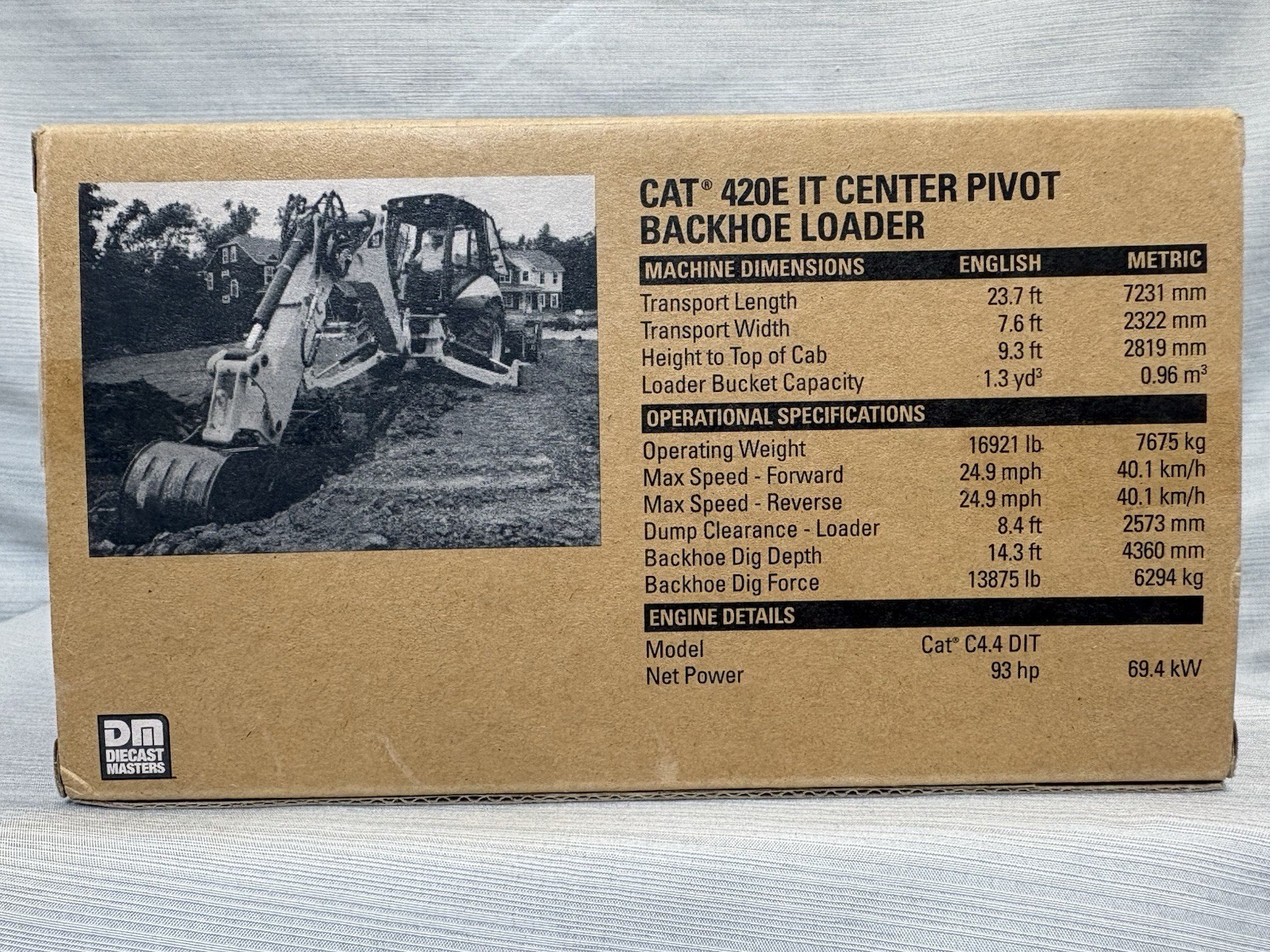 DIECAST MASTERS Caterpillar 420E IT Center Pivot Backhoe Loader 1:50 DM85143
